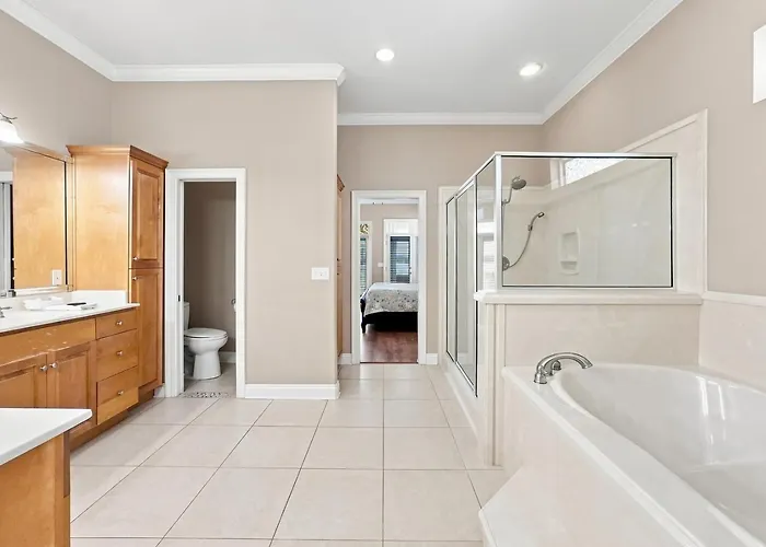 Eagles Nest Sleeps 10 Bay Views Pet-friendly Country house Gulf Shores